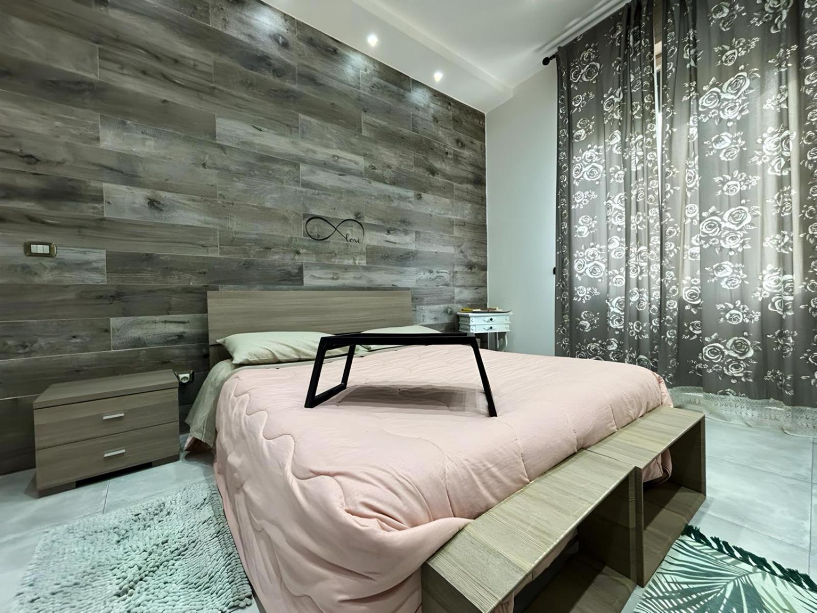 Marta'S Apartment Naples Luaran gambar